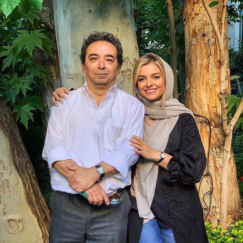 دنیا مدنی و پدرش میرولی الله مدنی